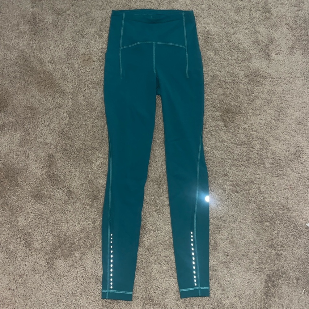Lulu lemon emerald leggings
